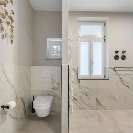Aparthotel Residenz Hugo 4*