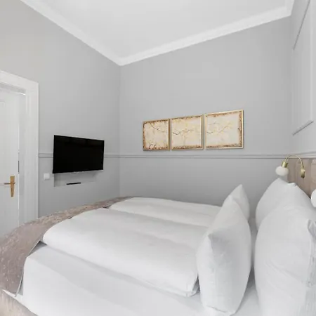 Residenz Hugo Hotel apartamentowy