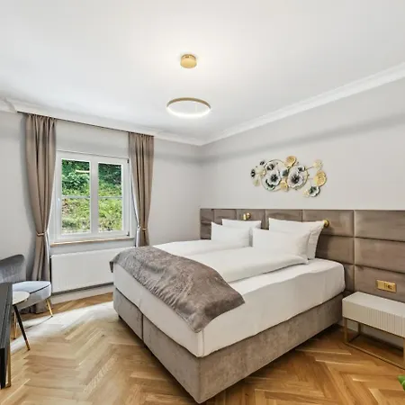 Ξενοδοχείο με διαμερίσματα Residenz Hugo