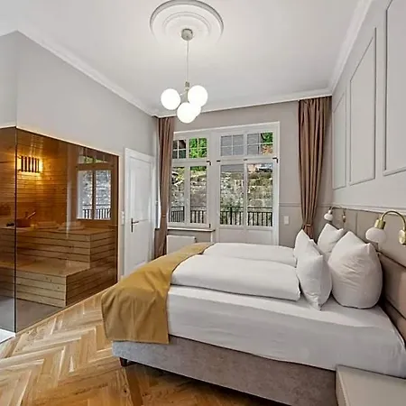 Aparthotel Residenz Hugo 4*