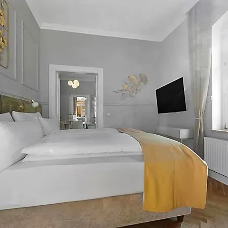 Residenz Hugo Hotel apartamentowy Bad Schandau